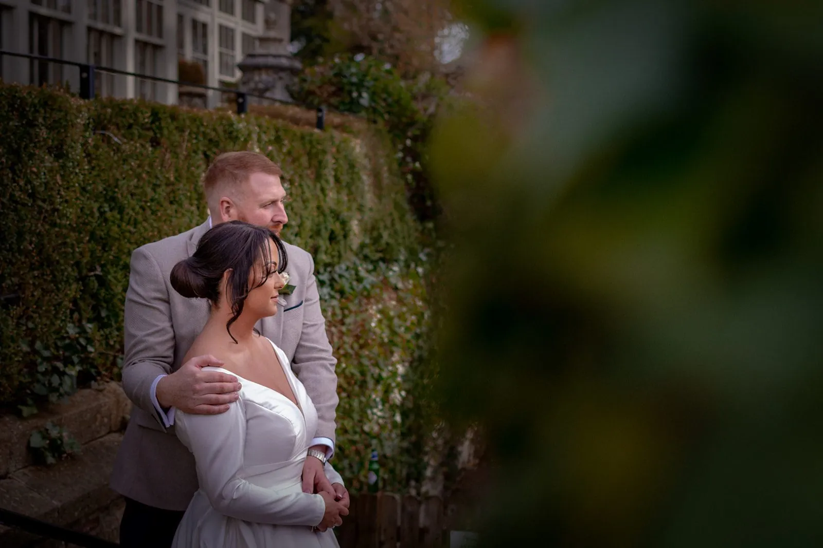 A quiet moment between the wedding breakfast and the speeches, out in the garden
